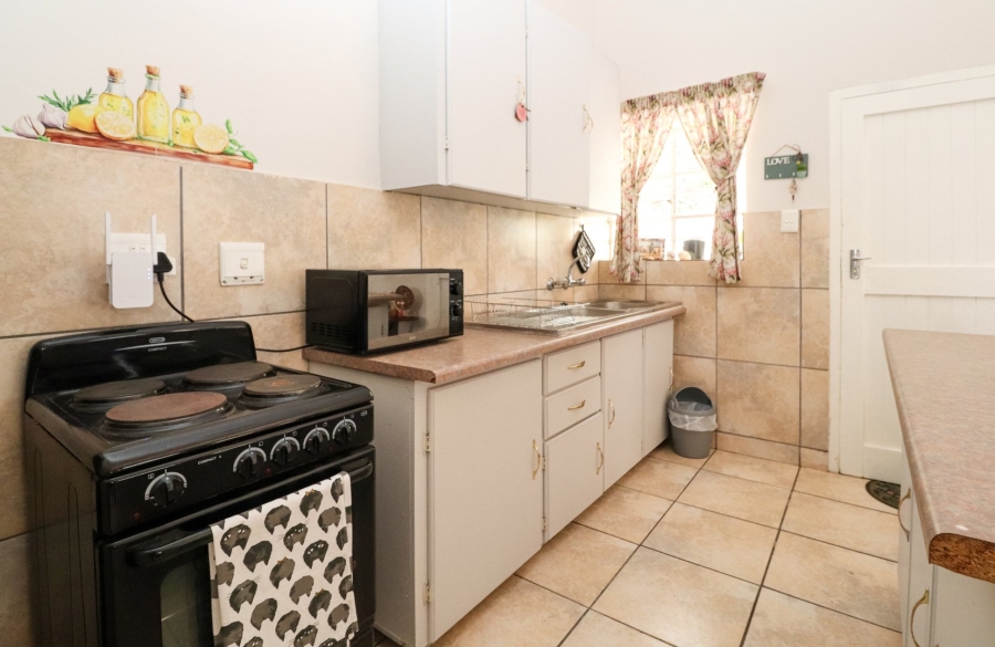 4 Bedroom Property for Sale in Flamwood North West